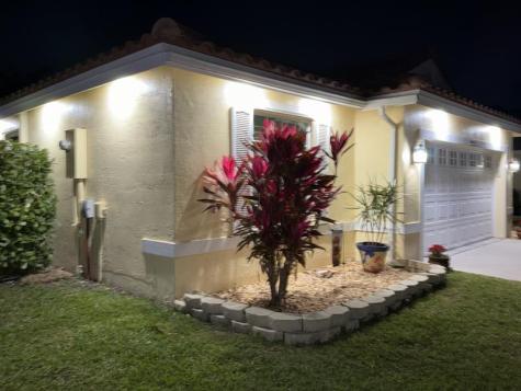 18921 NW 10 Street Pembroke Pines FL 33029