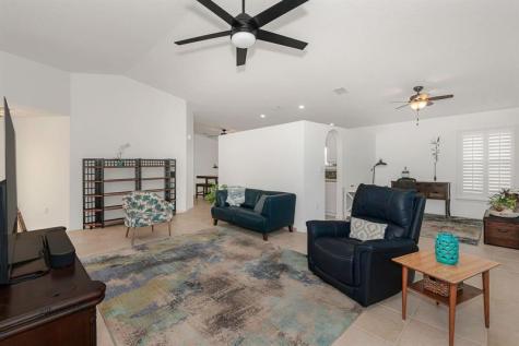 18921 NW 10 Street Pembroke Pines FL 33029