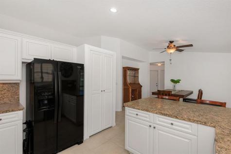 18921 NW 10 Street Pembroke Pines FL 33029