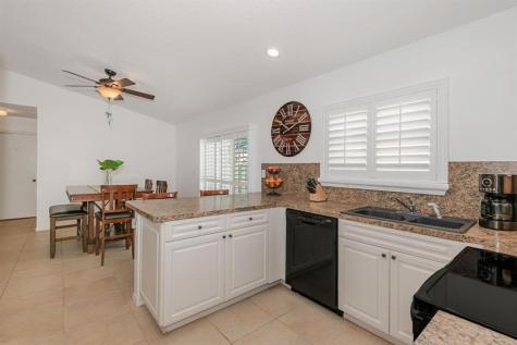 18921 NW 10 Street Pembroke Pines FL 33029