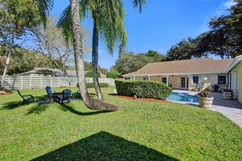 14930 SW 145th Street Miami FL 33196