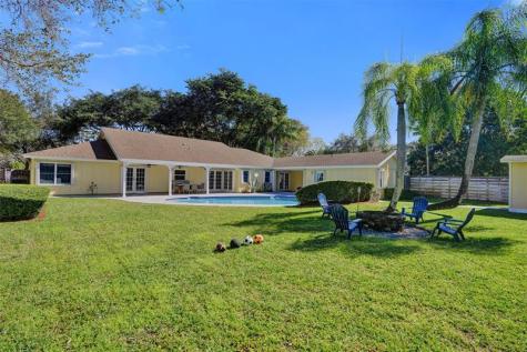 14930 SW 145th Street Miami FL 33196