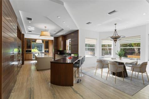 1585 Victoria Isle Way Weston FL 33327