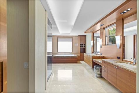 1585 Victoria Isle Way Weston FL 33327