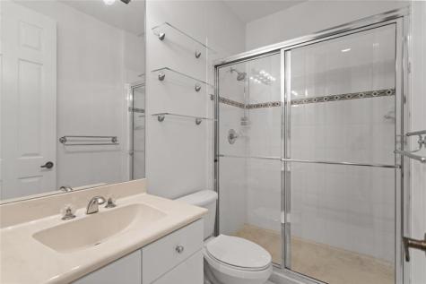 1585 Victoria Isle Way Weston FL 33327
