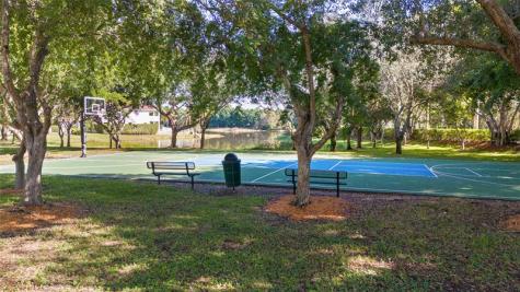 1585 Victoria Isle Way Weston FL 33327