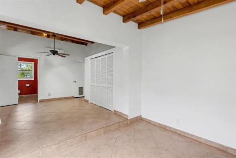 1728 SW 4th Court Fort Lauderdale FL 33312