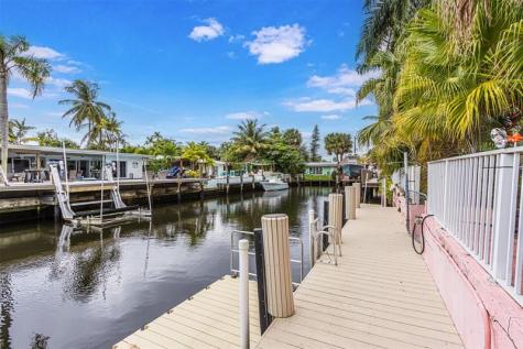 1728 SW 4th Court Fort Lauderdale FL 33312