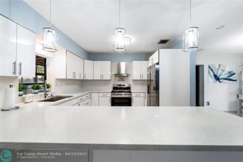 9110 Caribbean Cutler Bay FL 33157