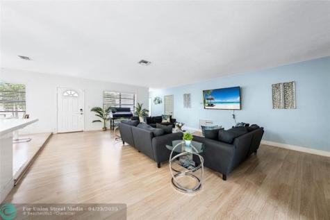 9110 Caribbean Cutler Bay FL 33157