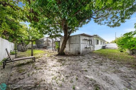 9110 Caribbean Cutler Bay FL 33157