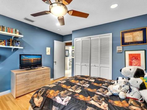 11170 NW 2nd Manor Coral Springs FL 33071