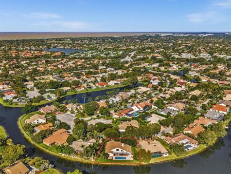 11170 NW 2nd Manor Coral Springs FL 33071