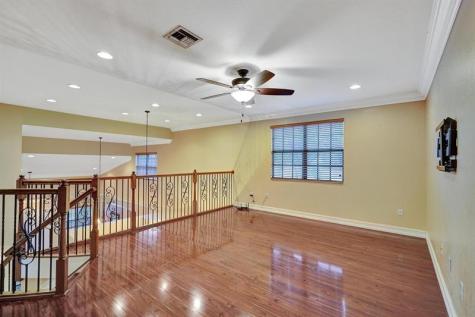 11324 NW 72nd Place Parkland FL 33076