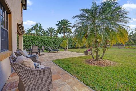 11324 NW 72nd Place Parkland FL 33076