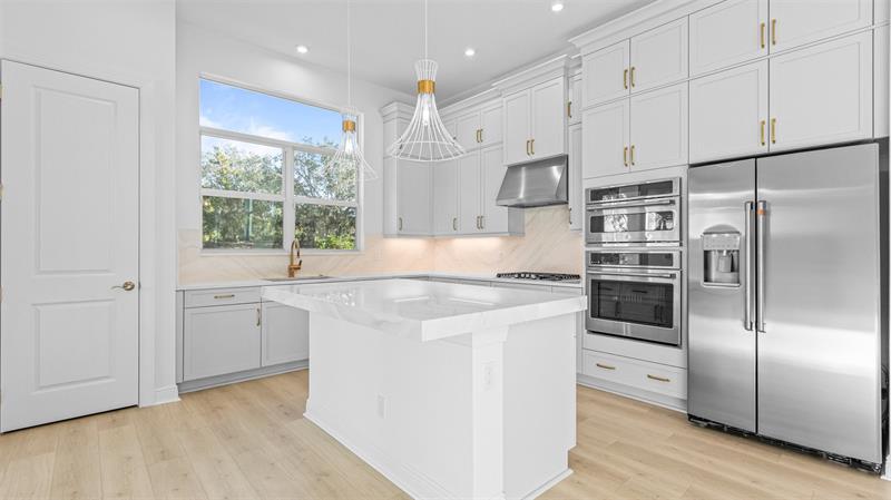 112 SE Via Tirso Port St Lucie FL 34952
