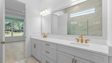 112 SE Via Tirso Port St Lucie FL 34952