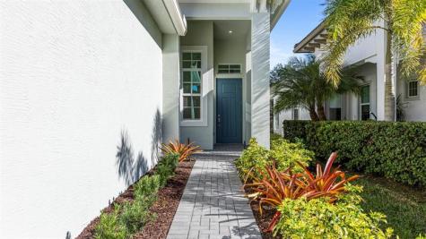 112 SE Via Tirso Port St Lucie FL 34952
