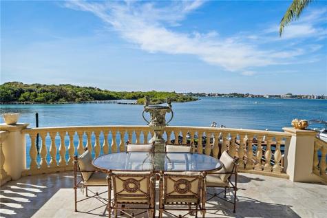 3090 S Ocean Boulevard Manalapan FL 33462