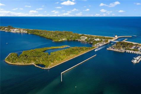 3090 S Ocean Boulevard Manalapan FL 33462