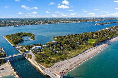 3090 S Ocean Boulevard Manalapan FL 33462