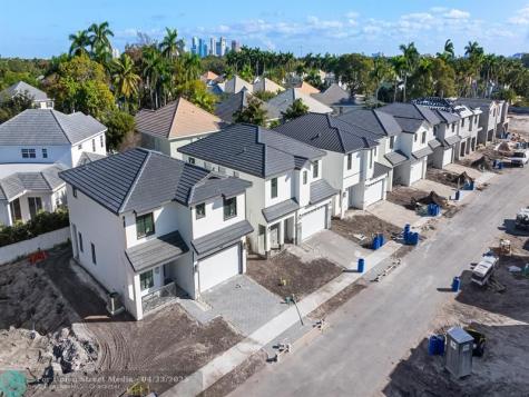 1453 SW 23rd Court Fort Lauderdale FL 33315