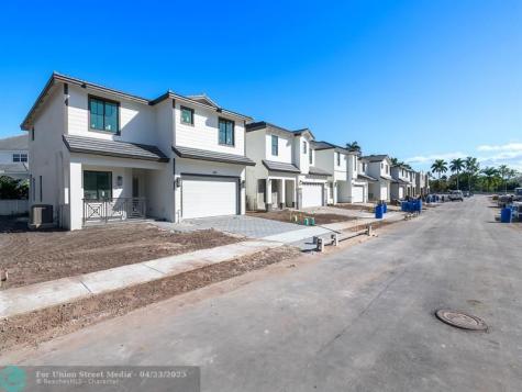 1453 SW 23rd Court Fort Lauderdale FL 33315