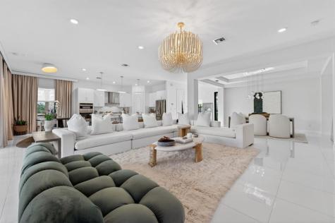 9310 Bayside Circle Parkland FL 33076
