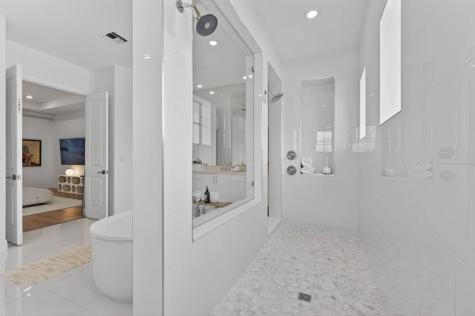 9310 Bayside Circle Parkland FL 33076