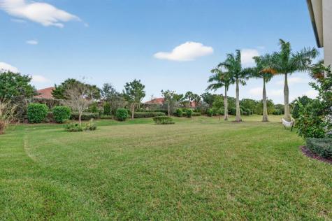 9310 Bayside Circle Parkland FL 33076