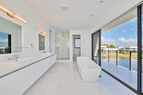 16768 Natures Way Weston FL 33326