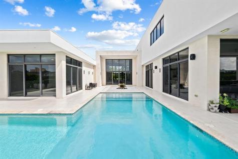 16768 Natures Way Weston FL 33326
