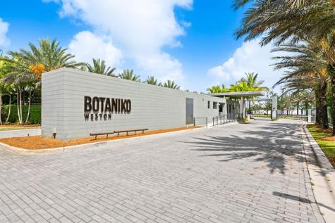 16768 Natures Way Weston FL 33326
