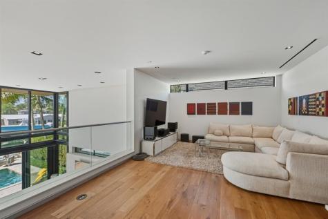 603 Solar Isle Drive Fort Lauderdale FL 33301