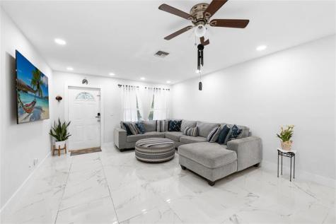 4010 Coral Springs Drive Coral Springs FL 33065