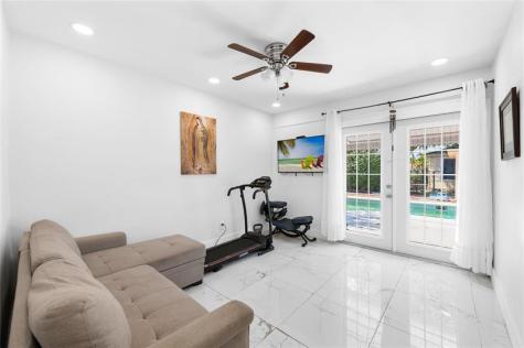 4010 Coral Springs Drive Coral Springs FL 33065