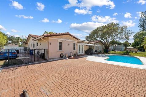 4010 Coral Springs Drive Coral Springs FL 33065