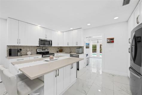 4010 Coral Springs Drive Coral Springs FL 33065