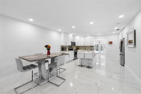4010 Coral Springs Drive Coral Springs FL 33065