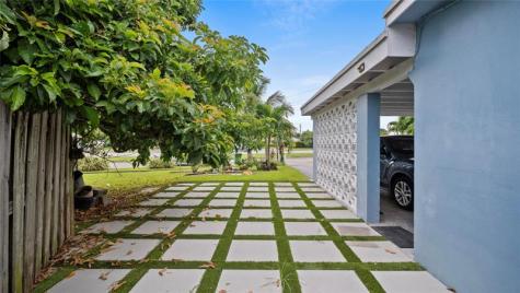 6322 Royal Palm Boulevard Margate FL 33063