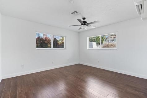 370 SE 3rd Court Pompano Beach FL 33060