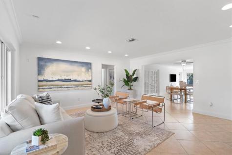 370 SE 3rd Court Pompano Beach FL 33060