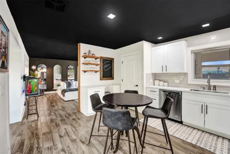 401 NE 49th Street Oakland Park FL 33334