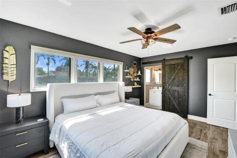 401 NE 49th Street Oakland Park FL 33334