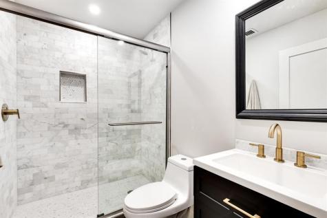 424 NE 2nd Street Pompano Beach FL 33060