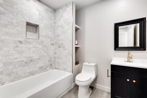 424 NE 2nd Street Pompano Beach FL 33060