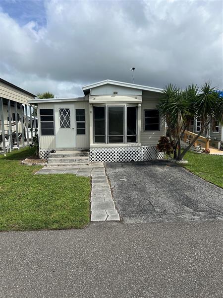 10 Shell Road Okeechobee FL 34974