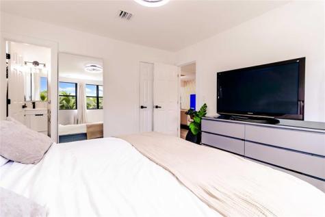 2515 NE 207th Street Miami FL 33180