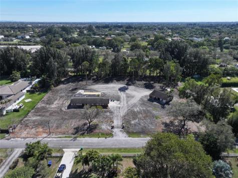 17330 SW 58 Street Southwest Ranches FL 33331