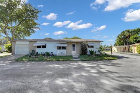 2617 SW Natura Avenue Deerfield Beach FL 33441